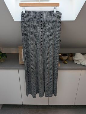 Vintage Black and White Midi Skirt